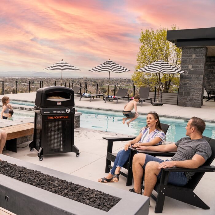 6825_PizzaOvenCart_Lifestyle_28