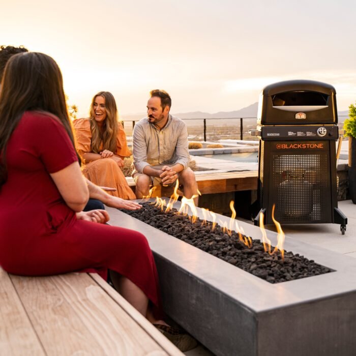 6825_PizzaOvenCart_Lifestyle_59