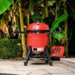 Kamado Joe Big Joe III Freestanding 24-inch Charcoal Grill w/ Grill Gripper & Ash Tool - Image 7