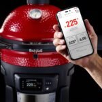 Kamado Joe Konnected Joe Digital Charcoal Grill & Smoker - Image 4