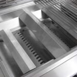 Lion 75000 32 Inch Stainless Steel Freestanding Gas Grill - Image 6