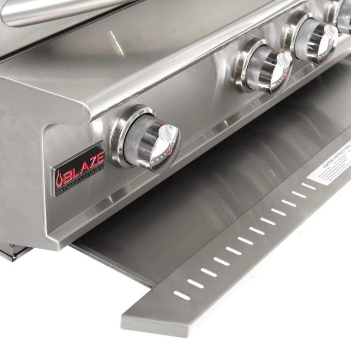 Blaze-PRO-44-Inch-Built-In-Gas-Grill-BLZ-4PRO-15_b0db0f5f-2ef0-4747-9453-54d728a46ed6