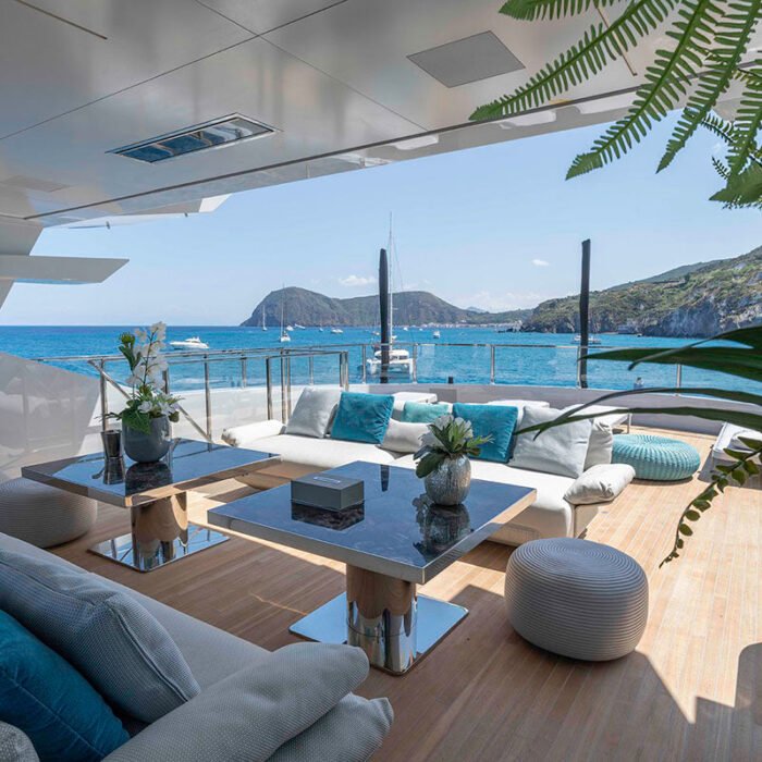 Bromic-Platinum-Electric-on-MY-LEL-by-Rossinavi-Yachtscopy_1df969fd-c792-4c27-b7b9-4f9c72555e8e