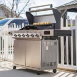 Denali 605 | Stainless Smart Tech Natural/Propane Gas Grill - Image 17