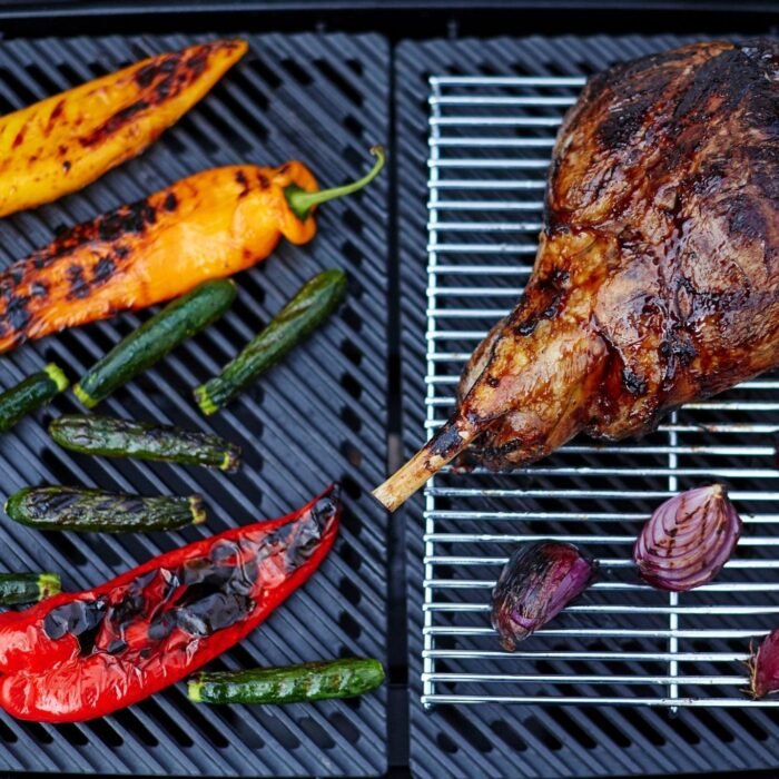 Everdure-Force-By-Heston-Blumenthal-Freestanding-2-Burner-Gas-Grill-With-Cover-Propane-12