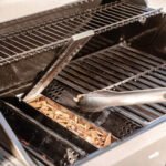 Mesa 325 | Black Propane Gas Grill - Image 12