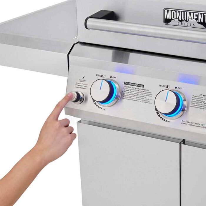 MonumentGrillsLarger3-BurnerPropaneGasGrillsbarbequeStainlessSteelHeavy-DutyCabinetStylewithLEDControls_Mesa300_9
