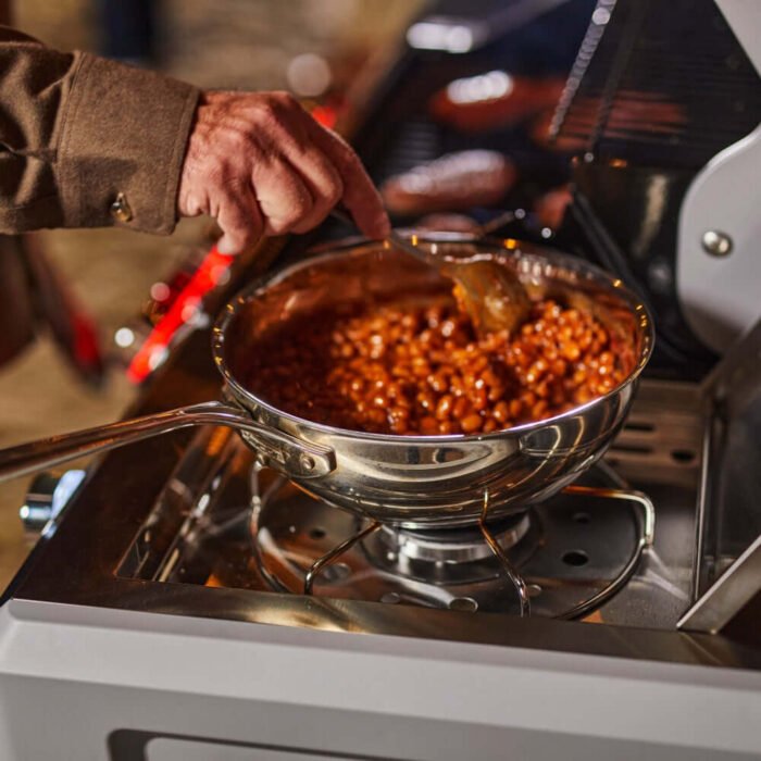 Night_Grilling_3_15973783-b5a1-4af2-b66c-adb3685872a4