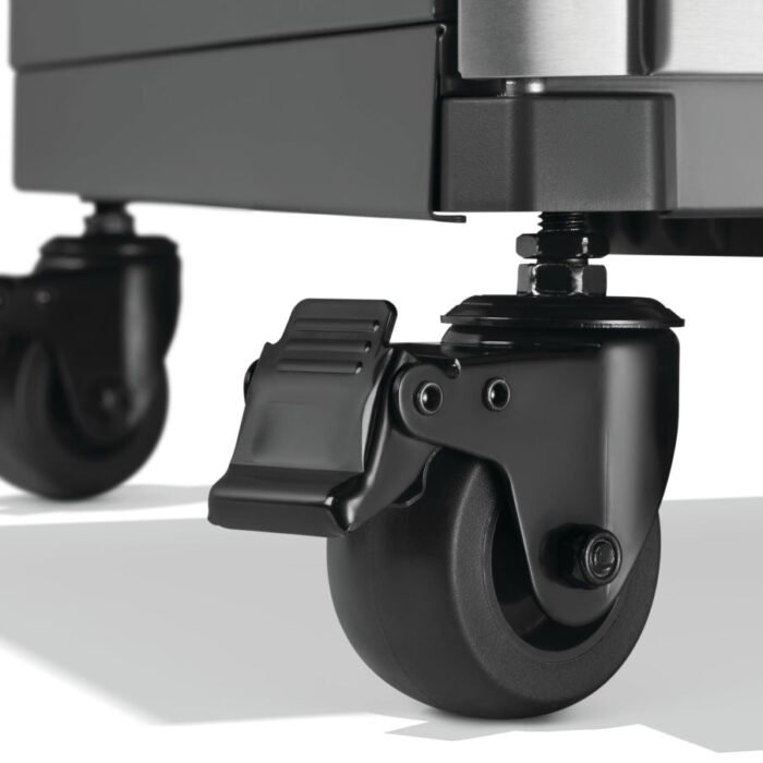 P500VRSIBNSS-Web-Gallery-09-Original_JPG-Prestige-P500VXRSIBPSS_Connected_Detail_Ang_Whls_53bffb2e-b295-4b1c-914a-71a996e7d39d