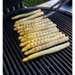 The Bastard Urban Compact Kamado Grill - Image 8