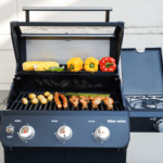 Mesa 325 | Black Propane Gas Grill - Image 21