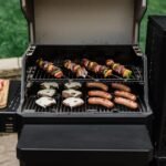 Masterbuilt Gravity Series 600 Digital WiFi Charcoal Grill and Smoker - Image 3