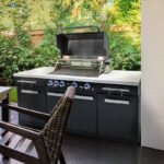 Mont Alpi Black Stainless Steel 4 Burner Island and Cover - Image 8