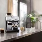 Delonghi La Specialista Arte Bean to Cup Espresso Coffee Machine in Stainless Steel EC9155MB - Image 3